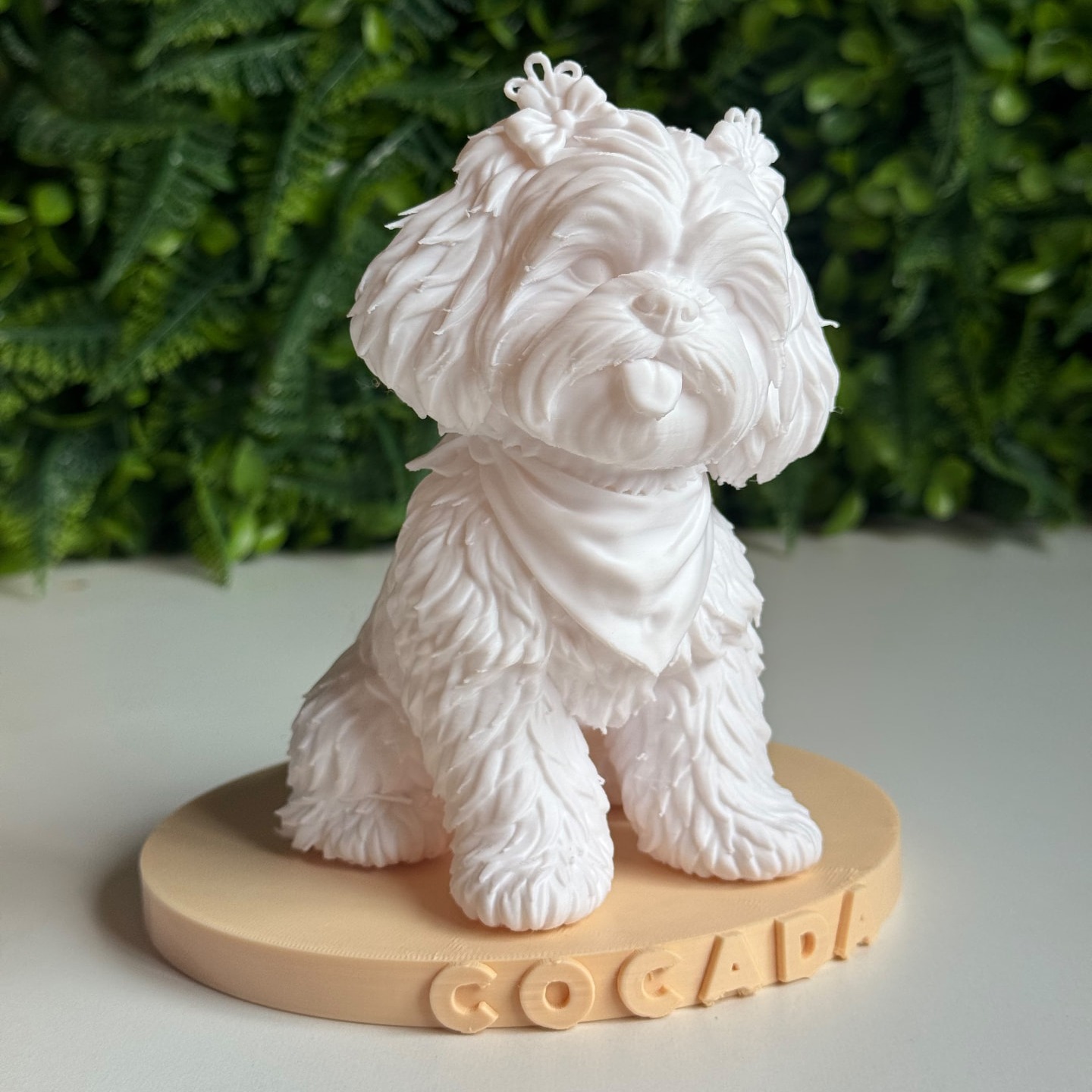 Estátua de corpo inteiro: escultura personalizada de um cachorro sentado